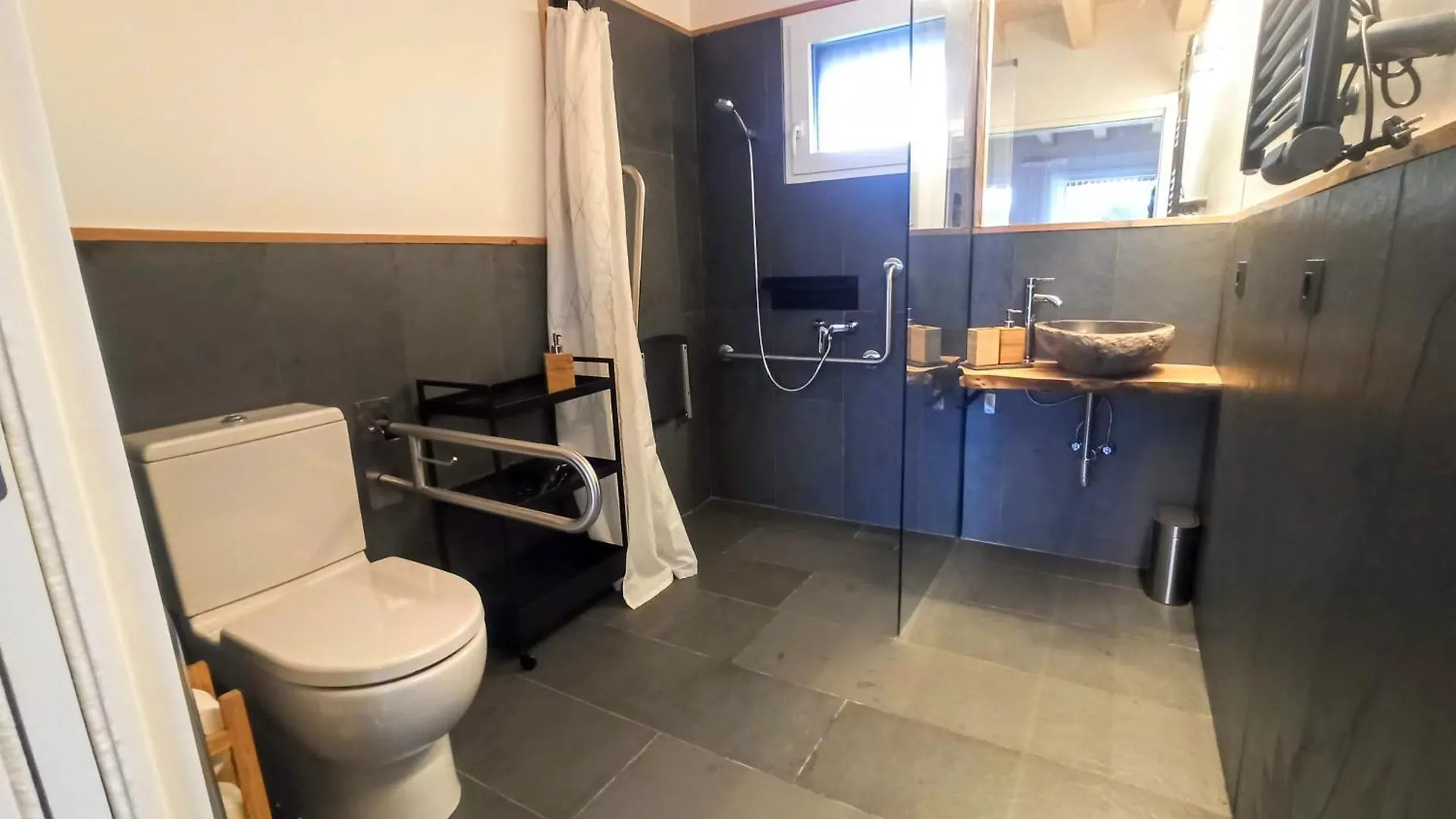 Basoan Guest House Mungia